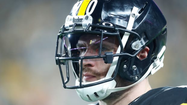 Dec 23, 2023; Pittsburgh, Pennsylvania, USA; Pittsburgh Steelers linebacker T.J. Watt (90) looks on against the Cincinnati Bengals during the second quarter at Acrisure Stadium. Mandatory Credit: Charles LeClaire-USA TODAY Sports  